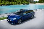 Toyota Avensis Wagon 2015 года